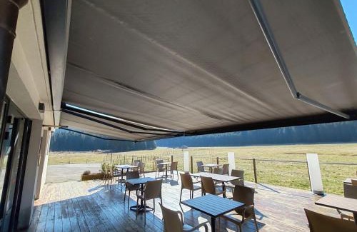 La Cluse-and-Mijoux Hotel | Auberge du château de Joux