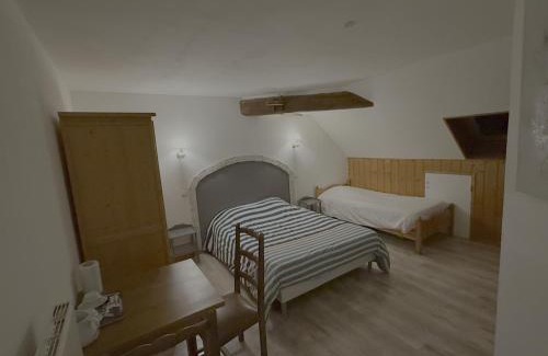 Pont-dHery Bed & Breakfast | Auberge du Comtois