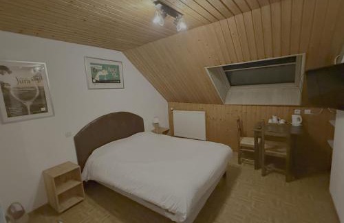 Pont-dHery Bed & Breakfast | Auberge du Comtois