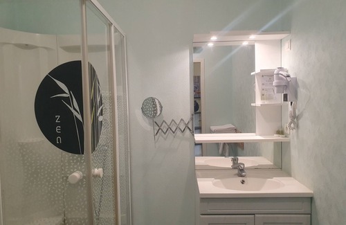 Excideuil Hotel | Auberge du Fin chapon