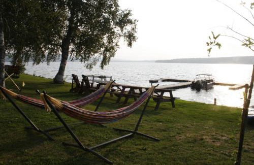 Frontenac Hotel | Auberge et Chalets sur le Lac