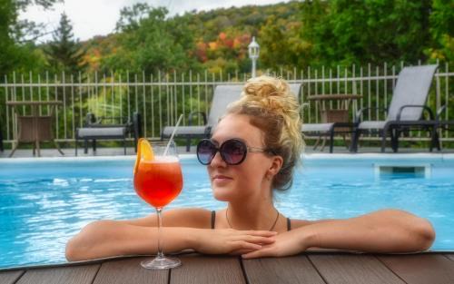 Sainte-Agathe-des-Monts Hotel | Auberge Hotel Spa Watel