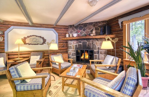 Mont-Tremblant Bed & Breakfast | Auberge Le Lupin B&B