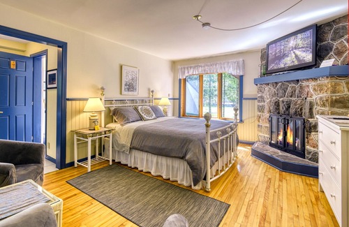 Mont-Tremblant Bed & Breakfast | Auberge Le Lupin B&B