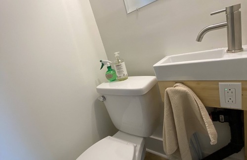 Stanstead Plain Hotel | Auberge Le Sunshine - Café-bistro