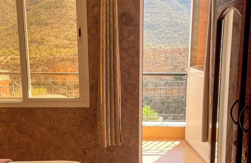 Aqesri Hotel | Auberge les montagnes du paradis