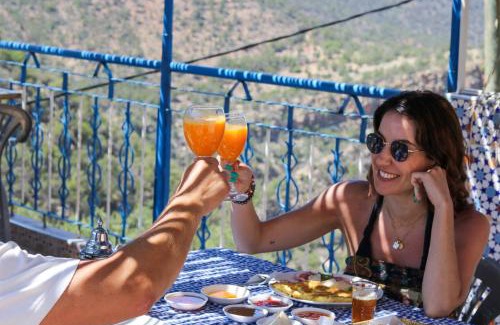 Aqesri House | Auberge Les Montagnes du Paradis Your Hidden Retreat in Paradise Valley