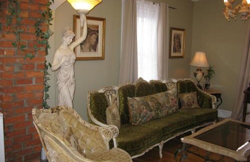 Sherbrooke Hotel | Auberge Marquis de Montcalm