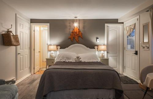 Chelsea Hotel | Auberge Old Chelsea