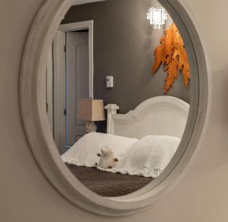 Chelsea Hotel | Auberge Old Chelsea