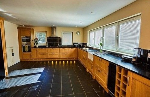 Helensburgh House | Auchenheglish Lodges - Chapelhill