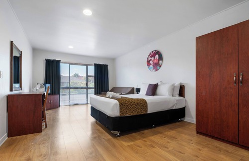 Mangere Hotel | Auckland Airport Easy Hotel