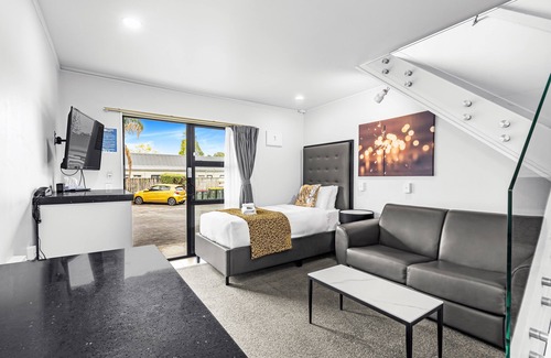 Mangere Hotel | Auckland Airport Motel