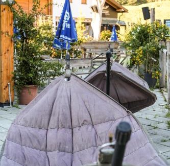 Mittelberg Cabin | Auenhütte
