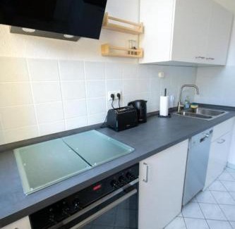 Kaßberg Apartment | Auf dem Kassberg - Walter 3OG mit Aufzug, WLAN, Netflix und mehr
