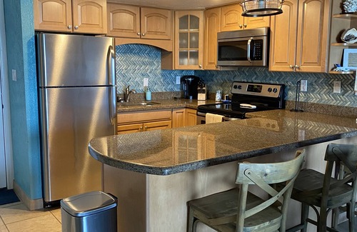South Padre Island Condo | "August" 2025-"SPECIAL-RIGHT ON THE BEACH-Amazing View-ALL REMODELED