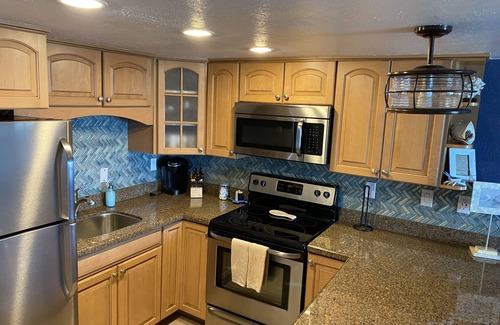 South Padre Island Condo | "August" 2025-"SPECIAL-RIGHT ON THE BEACH-Amazing View-ALL REMODELED