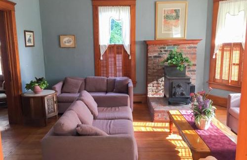 Put-in-Bay House | Aunt Jane's Two