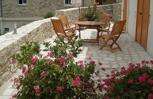 Pano Lefkara Apartment | Aunt Maria's