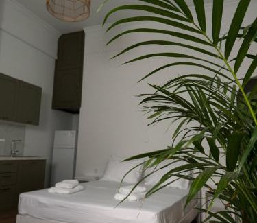 Ermoupoli Apartment | AURA Suites Syros - Anna Maria