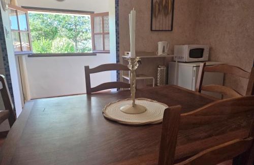 Angles Bed & Breakfast | Aurelia Verdon