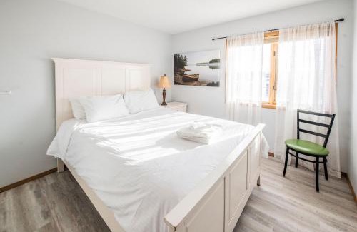 Yellowknife Hotel | Aurora Bayside Inn