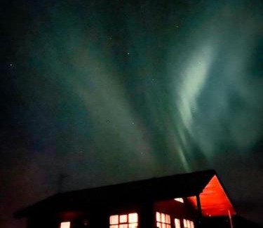 Selfoss Apartment | Aurora borealis in the middle of Golden circle