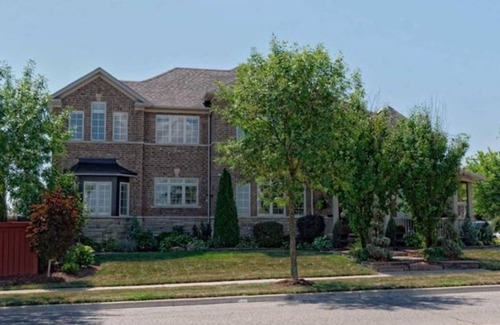 Aurora House | Aurora Executive Upscale Residence - 3bedrooms, 3.5bathrooms