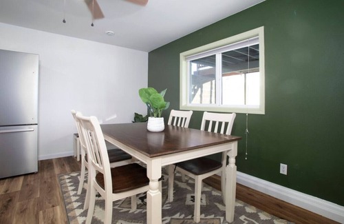 Fairbanks Apartment | Aurora From Home at Oscar’s Borealis Retreat