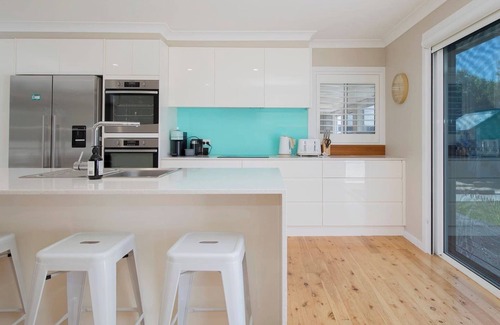 Caves Beach House | Aurora Grove A Familly Retreat at Caves Beach