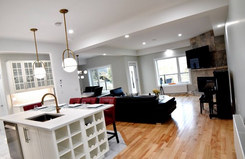 Yellowknife House | Aurora Guesthouse