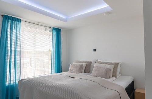 Rovaniemi Villa | Aurora Villa with Jacuzzi