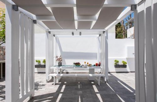 Kamari Villa | Aurum