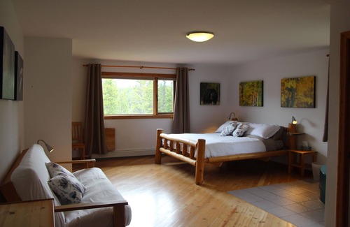 Clearwater County Bed & Breakfast | Aurum Lodge