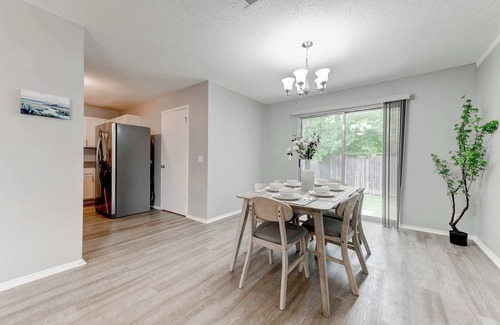 McNeil House | Austin Getaway Near The Domain & Q2 Stadium