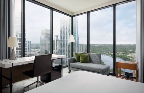 Waller Creek District Hotel | Austin Marriott Downtown