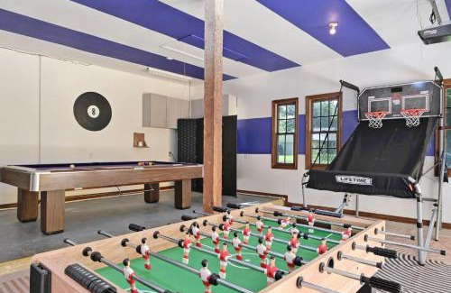 Pflugerville House | Austin Music Retreat - 5-Bedroom home with Pool and Game Room