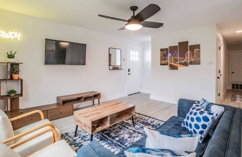 Franklin Park House | Austin's Cowboy Retreat