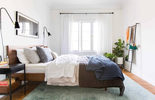 Barton Heights Apartment | Austin Skyline Bungalow w/Pool - 5 Min from Zilker Park
