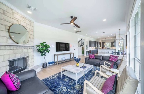 West Oak Hill House | Austin Spacious Haven - Pool, Jacuzzi, Firepit