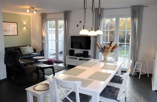 Riedelsbach House | Auszeit am Meer - Ostseenah & Sonnenterrasse