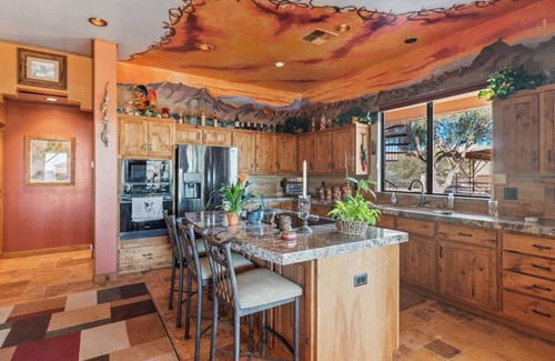 Rio Verde Foothills House | Authentic and Luxurious Arizona Ranch House