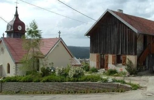 Montperreux Apartment | Authentic Comtoise farm