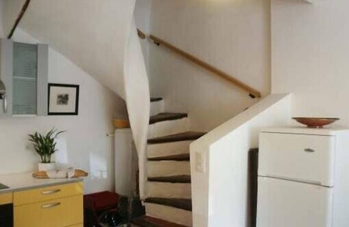 Villeneuve-les-Beziers Cottage | Authentic village house with sun terrace