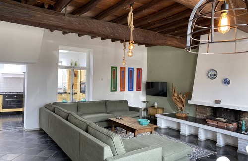Eijsden Apartment | Authentic luxury group stay (10p) near Maastricht