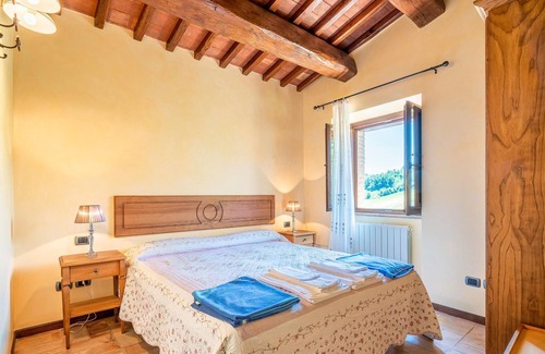 Camerino House | Authentic residence in the middle of nature with pool.