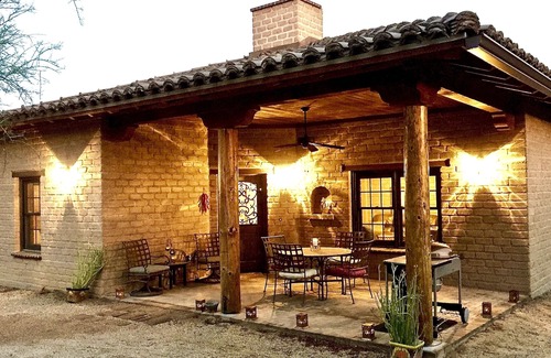 Drexel Heights House | Authentic Tucson Experience: Mud Adobe Casita Nestled in Canyon Among Wildlife