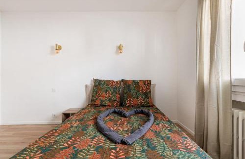 Jacquard - Prefecture Apartment | Authentique