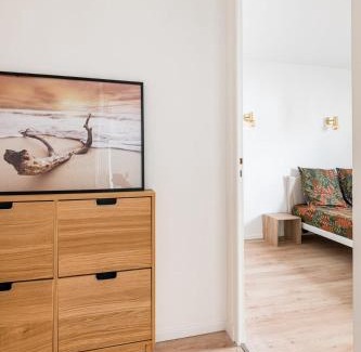 Jacquard - Prefecture Apartment | Authentique
