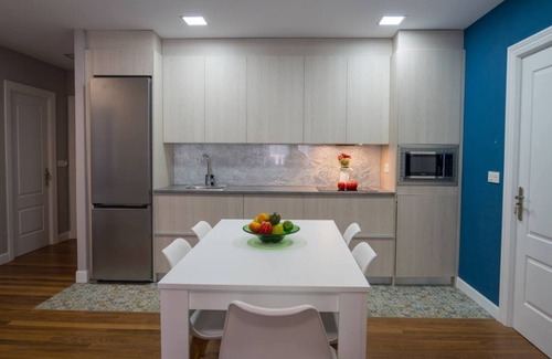 Ametzola Apartment | Autonomy renovated centric